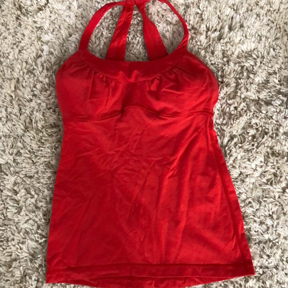 Lululemon tank